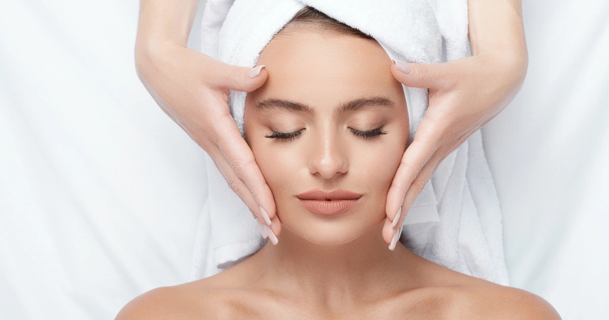 HydraFacial treatment for skin by Sego Lily Spa in Bountiful, Midvale and Layton, UT